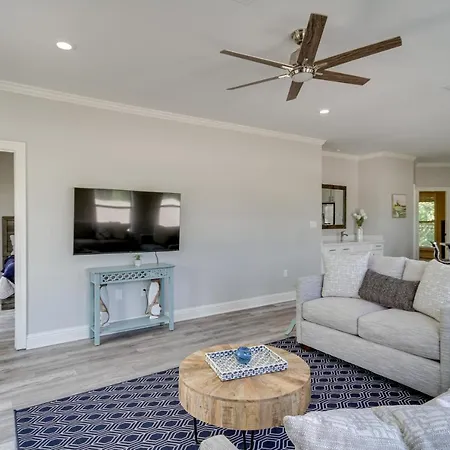 Pet-Friendly Vacation Rental In Biloxi Near Beach! Exterior photo
