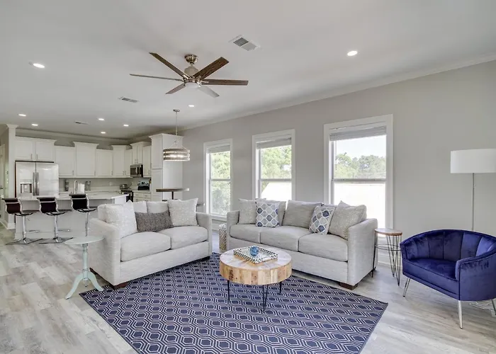 Pet-Friendly Vacation Rental In Biloxi Near Beach!